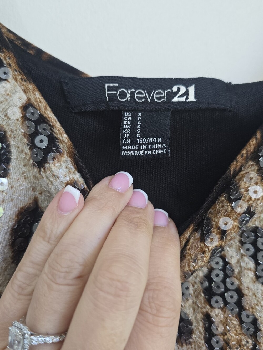 Forever 21 Leopard Print Sequin Bodycon Mini Dress Size S Party Hoco Dress Y2K - Picture 4 of 5